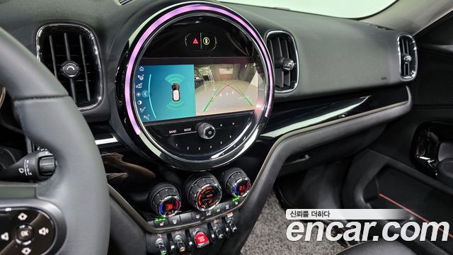 MINI Cooper Countryman Classic Plus 2nd 2022 — фото 17