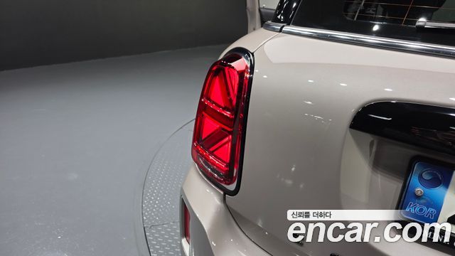 MINI Cooper Countryman Classic Plus 2nd 2022 — фото 23