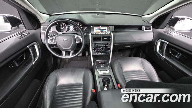 Land Rover Discovery Sport 2.0 TD4 HSE Luxury 2017 — фото 7