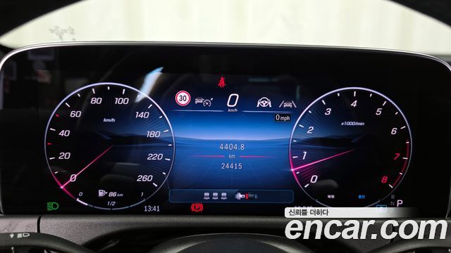 Mercedes-Benz E-Class (W214) E200 Avantgarde 2025 — фото 8