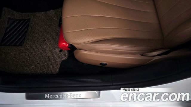 Mercedes-Benz E-Class (W214) E200 Avantgarde 2025 — фото 31