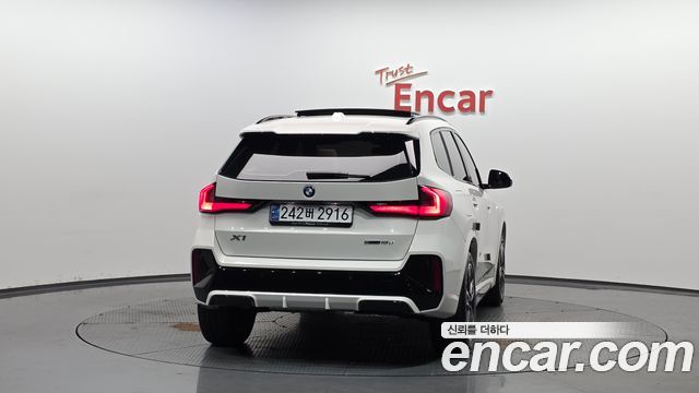 BMW X1 (U11) sDrive 18d M Sport 2024 — фото 4