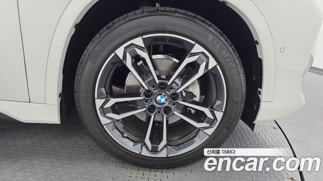 BMW X1 (U11) sDrive 18d M Sport 2024 — фото 5