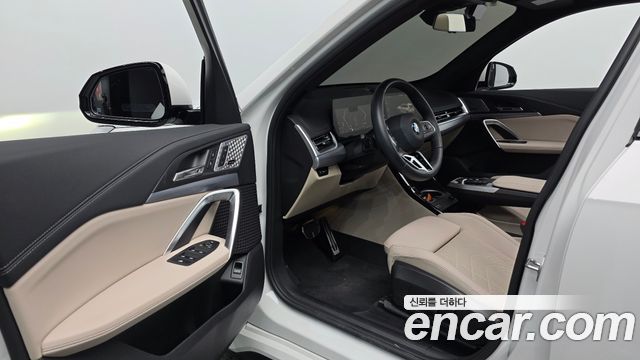 BMW X1 (U11) sDrive 18d M Sport 2024 — фото 10