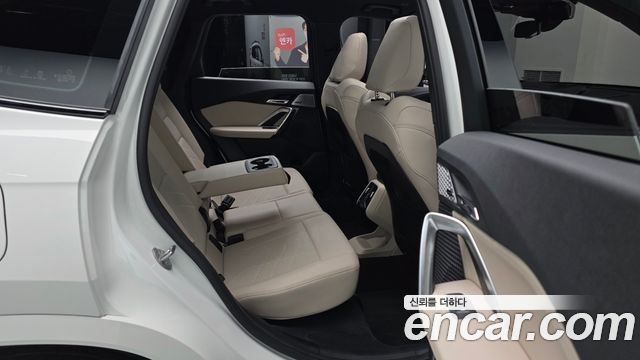 BMW X1 (U11) sDrive 18d M Sport 2024 — фото 16