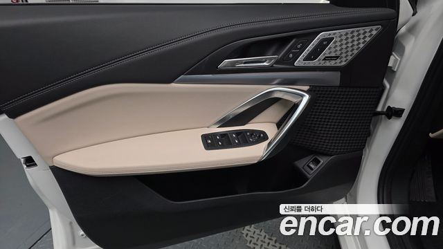 BMW X1 (U11) sDrive 18d M Sport 2024 — фото 30