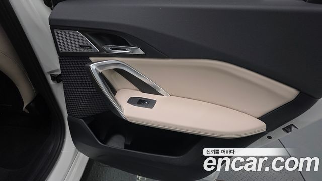 BMW X1 (U11) sDrive 18d M Sport 2024 — фото 31