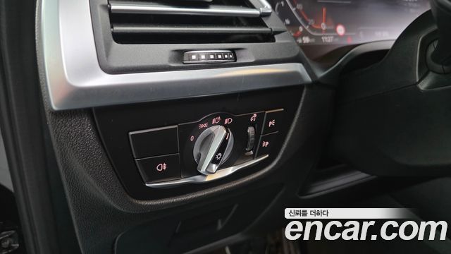 BMW X3 (G01) xDrive 20i M Sport 2022 — фото 14