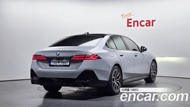 BMW 5 Series (G60) 520i M Sport 2025 — фото 2