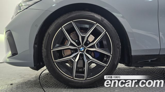 BMW 5 Series (G60) 520i M Sport 2025 — фото 5