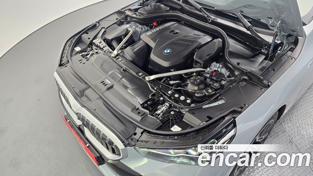 BMW 5 Series (G60) 520i M Sport 2025 — фото 6
