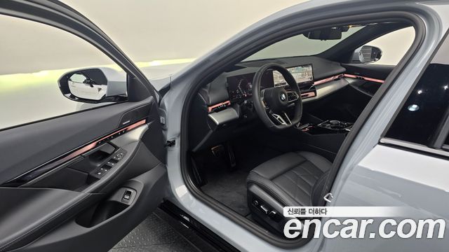 BMW 5 Series (G60) 520i M Sport 2025 — фото 11