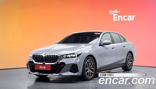 BMW 5 Series (G60) 520i M Sport 2025 — фото 1