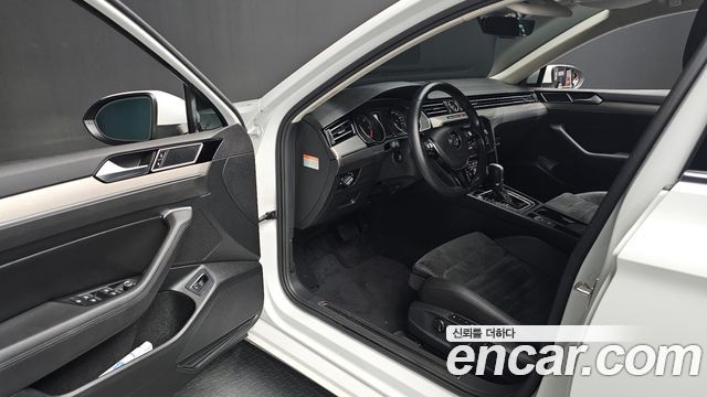 Volkswagen Passat GT (B8) 2.0 TDI 2018 — фото 11