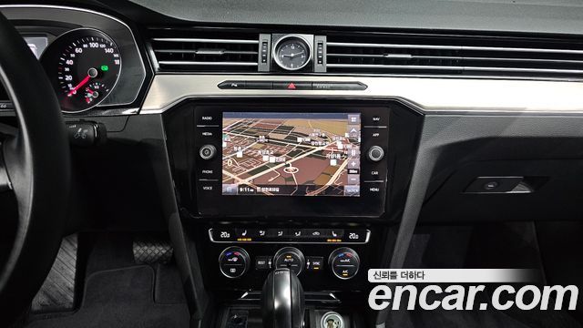 Volkswagen Passat GT (B8) 2.0 TDI 2018 — фото 14