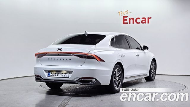 Hyundai Grandeur (IG) 3.0 LPi Rent Car Modern 2022 — фото 2