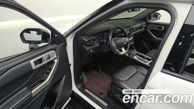 Ford Explorer (VI) 2.3 LimIted 4WD 2021 — фото 10