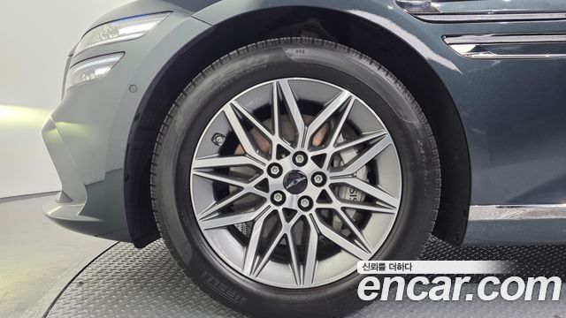 Genesis G80 (RG3) Gasoline 2.5 Turbo AWD 2025 — фото 5