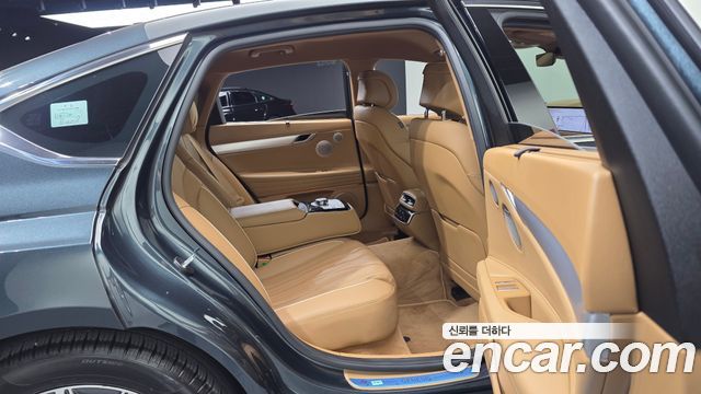 Genesis G80 (RG3) Gasoline 2.5 Turbo AWD 2025 — фото 12