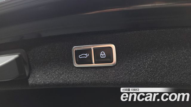 Genesis G80 (RG3) Gasoline 2.5 Turbo AWD 2025 — фото 20
