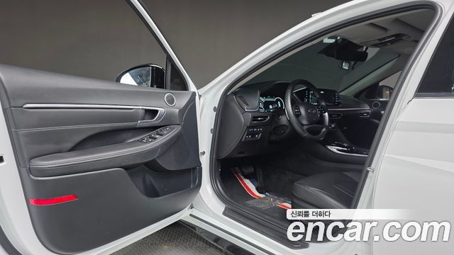 Hyundai Sonata (DN8) 2.0 Premium Plus 2023 — фото 10