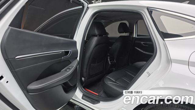 Hyundai Sonata (DN8) 2.0 Premium Plus 2023 — фото 20
