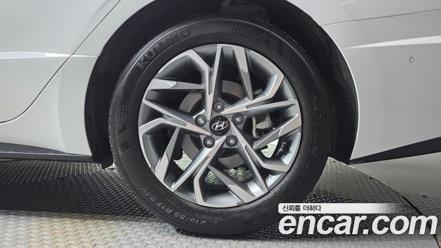 Hyundai Sonata (DN8) 2.0 Premium Plus 2023 — фото 27