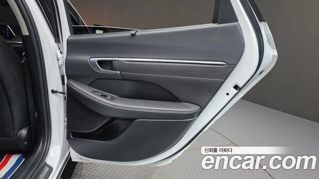 Hyundai Sonata (DN8) 2.0 Premium Plus 2023 — фото 31