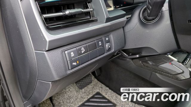 KG Mobility (SsangYong) Rexton Sports Khan Diesel 2.2 2WD Culman Noblesse 2024 — фото 33