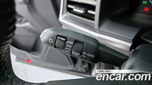 KG Mobility (SsangYong) Rexton Sports Khan Diesel 2.2 2WD Culman Noblesse 2024 — фото 36