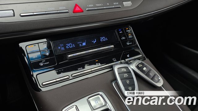 Hyundai Grandeur (IG) 2.5 Premium 2021 — фото 21