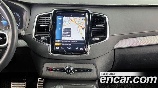 Volvo XC90 (II) T8 R-Design Hybrid 2021 — фото 14
