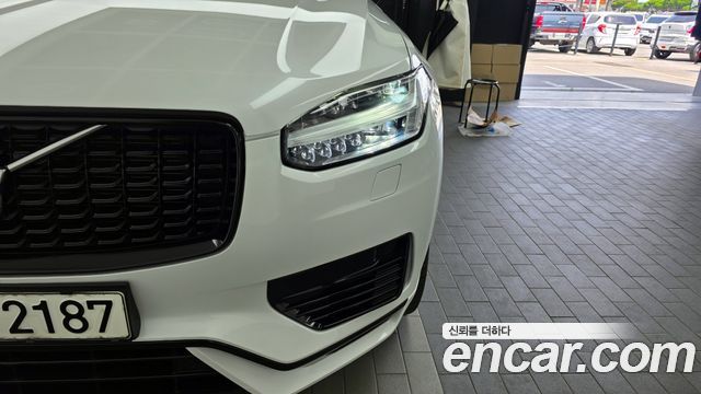 Volvo XC90 (II) T8 R-Design Hybrid 2021 — фото 22