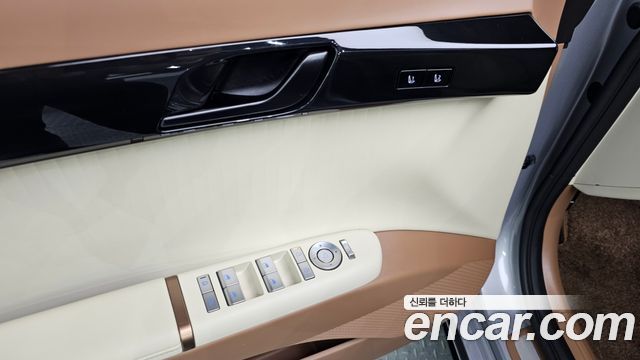 Hyundai Grandeur Hybrid (GN7) Calligraphy 2023 — фото 30