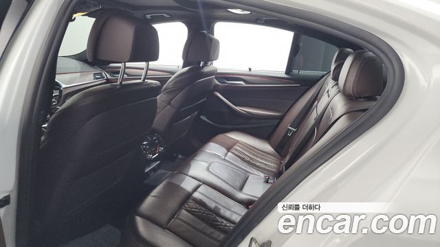 BMW 5 Series (G30) 530i M Sport Package Plus 2018 — фото 20