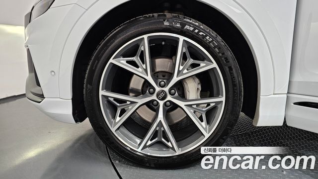 Audi Q8 (4M) 50 TDI Quattro Premium 2023 — фото 5