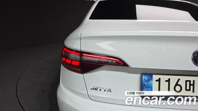 Volkswagen Jetta (VII) 1.4 TSI Prestige 2021 — фото 23