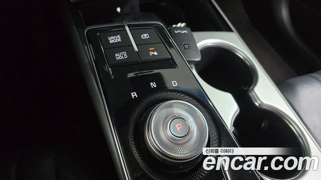 Kia K8 2.5 Gasoline 2WD Noblesse 2022 — фото 9