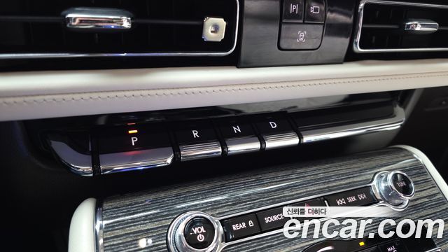 Lincoln Aviator (II) 3.0 Black Label AWD 2021 — фото 9
