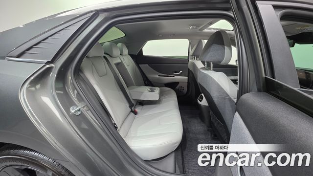 Hyundai Avante (CN7) 1.6 Inspiration 2023 — фото 23
