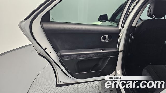 Hyundai Ioniq 5 Long range Commercial Long Range Package 2023 — фото 25