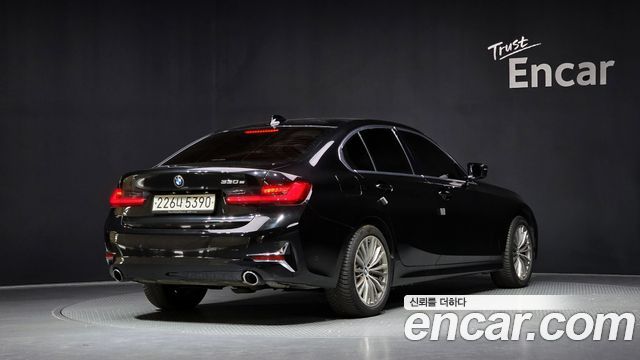 BMW 3 Series (G20) 330e Luxury 2020 — фото 2