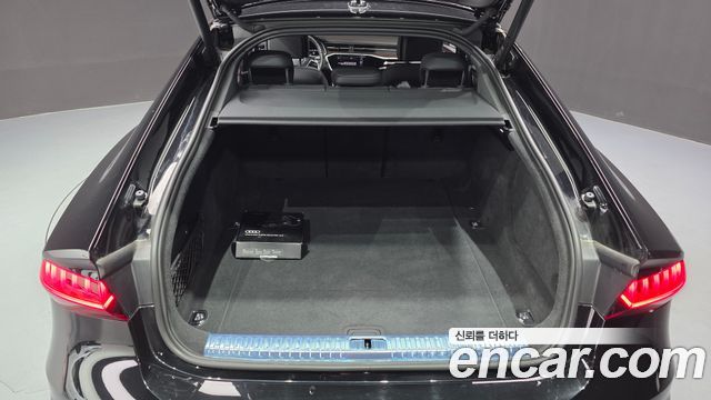 Audi A7 (4K) 45 TDI Quattro Premium 2023 — фото 18