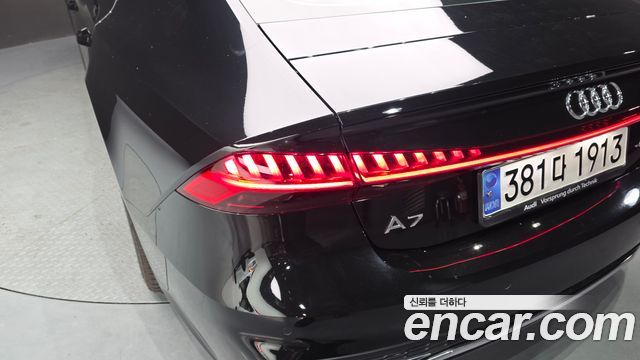 Audi A7 (4K) 45 TDI Quattro Premium 2023 — фото 23