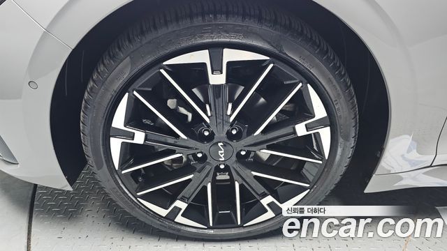 Kia K5 (III) 1.6 Turbo Noblesse 2025 — фото 5