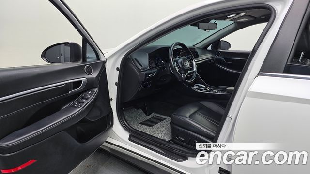 Hyundai Sonata (DN8) 2.0 LPG(rental car) Smart 2022 — фото 10