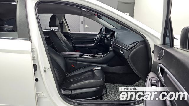 Hyundai Sonata (DN8) 2.0 LPG(rental car) Smart 2022 — фото 26