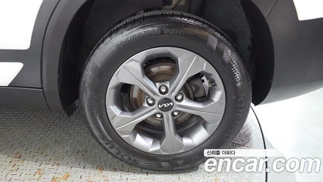 Kia Seltos Gasoline 1.6 Turbo 2WD Trendy 2023 — фото 21