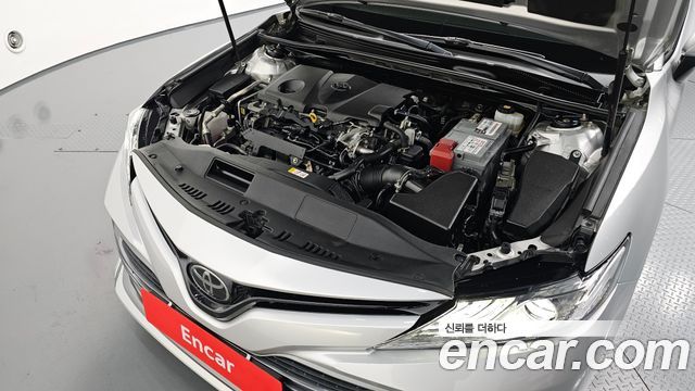 Toyota Camry (XV70) 2.5 2019 — фото 6