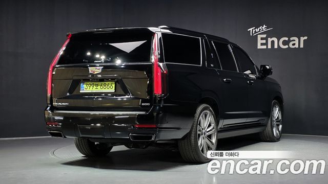 Cadillac Escalade (V) 6.2 ESV ESV Sports Platinum 2025 — фото 2